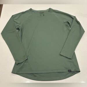 Women’s XL Patagonia Capilene Long Sleeve